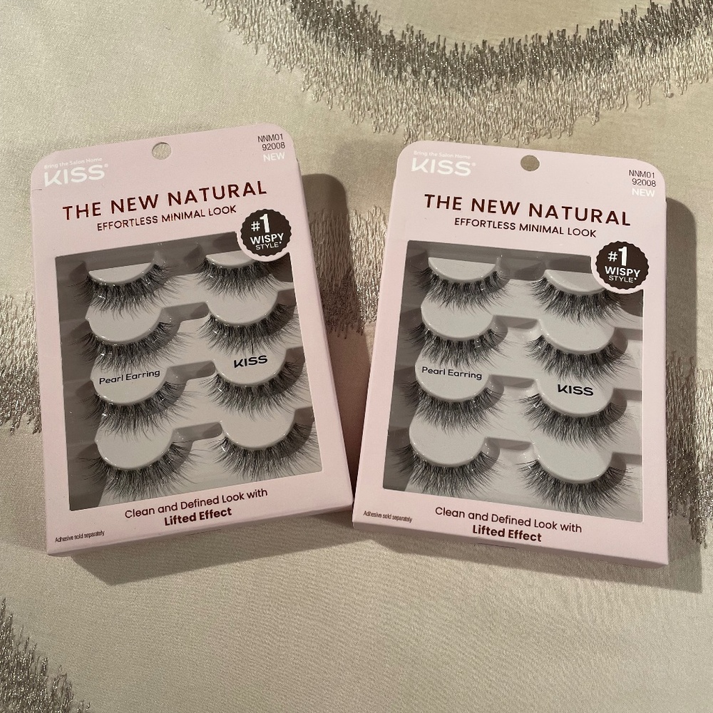 NWT Kiss The New Natural  Eyelash Kit bundle